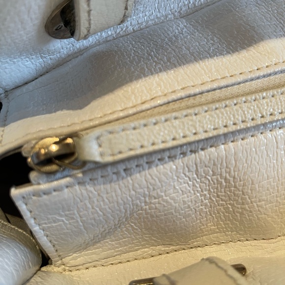 Chanel white tote 2008-2009 - Picture 13 of 16